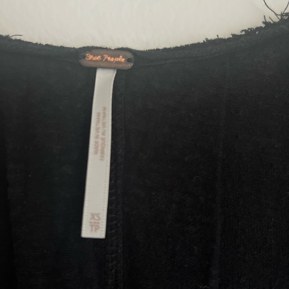 Free People Short-Sleeve Top BLK XS - Picture 2 of 3
